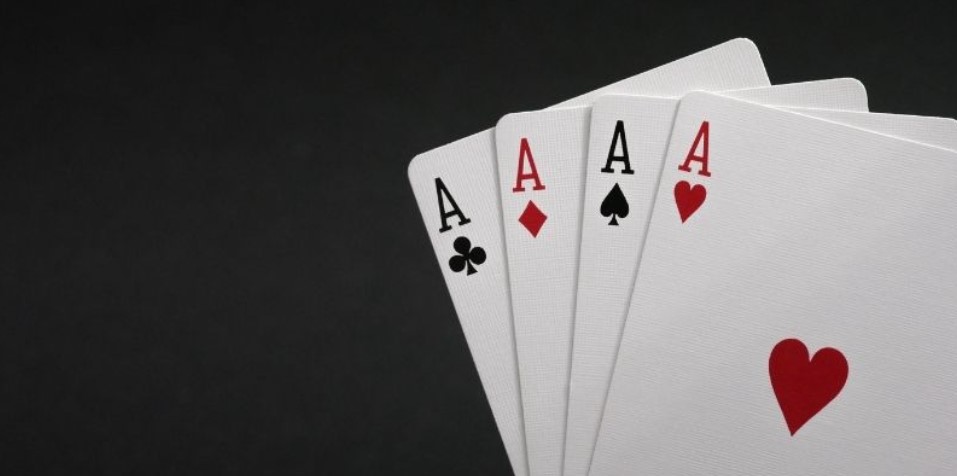 Hand Poker: Tay chơi xuất sắc trong từng ván bài